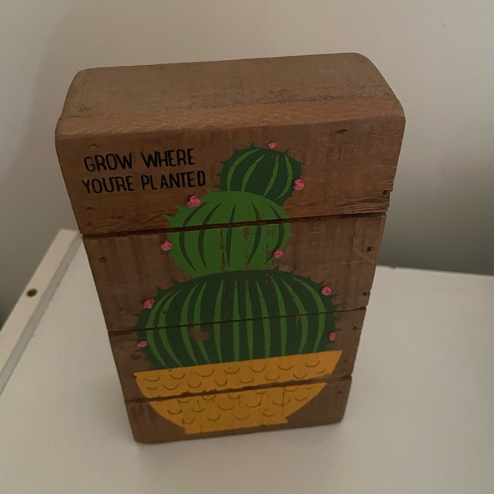 Cactus Sign 7” x 4” - Picture 2 of 4